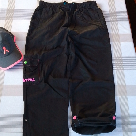 Curves Cargo Pants - Picture 7 of 12